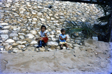 Elsbeth & Joyce, Club Miramar 1956